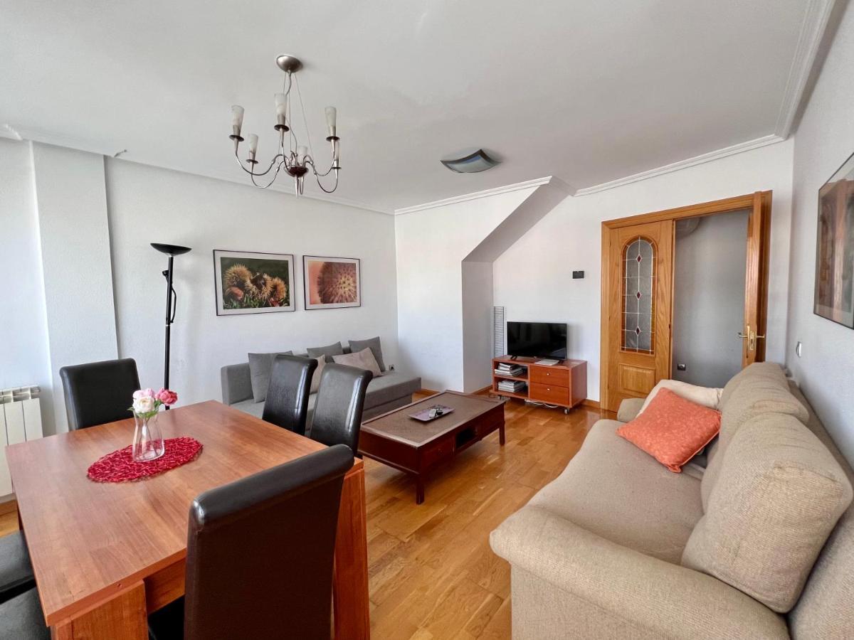 Housingleon - Conde Duplex Con Garaje Gratuito Apartment Bagian luar foto