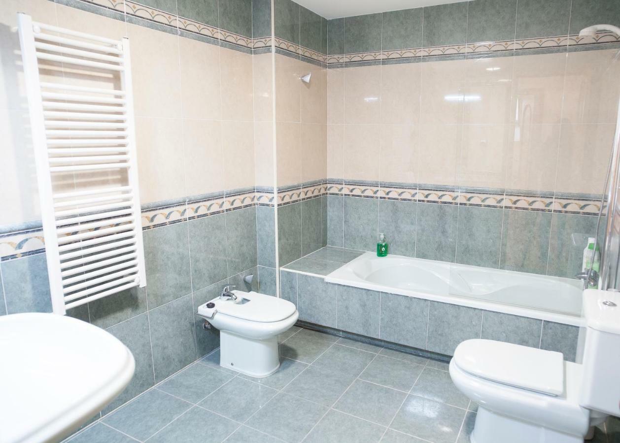 Housingleon - Conde Duplex Con Garaje Gratuito Apartment Bagian luar foto